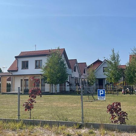 Morski Zakatek Apartamenty Rowy  Extérieur photo