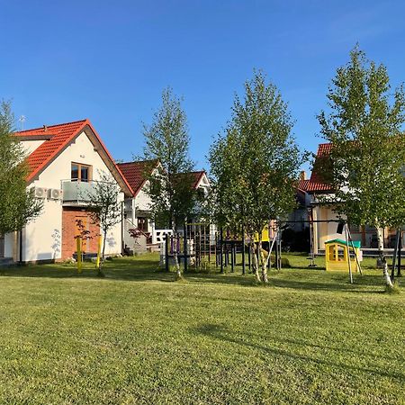 Morski Zakatek Apartamenty Rowy  Extérieur photo